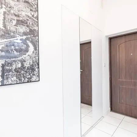 Z Apartament - Market Square Апартаменти
